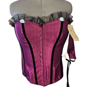 Women's NWT Empire Intimates Fuschia Lace Up Corset, Size 40